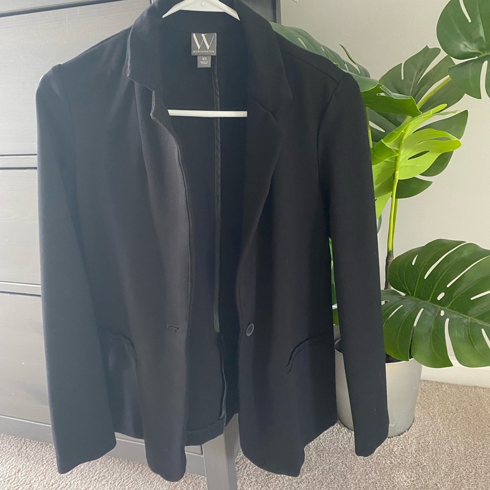New Worthington Women’s Single Button Black Blazer